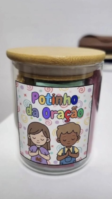 Pote da Palavra Mockup